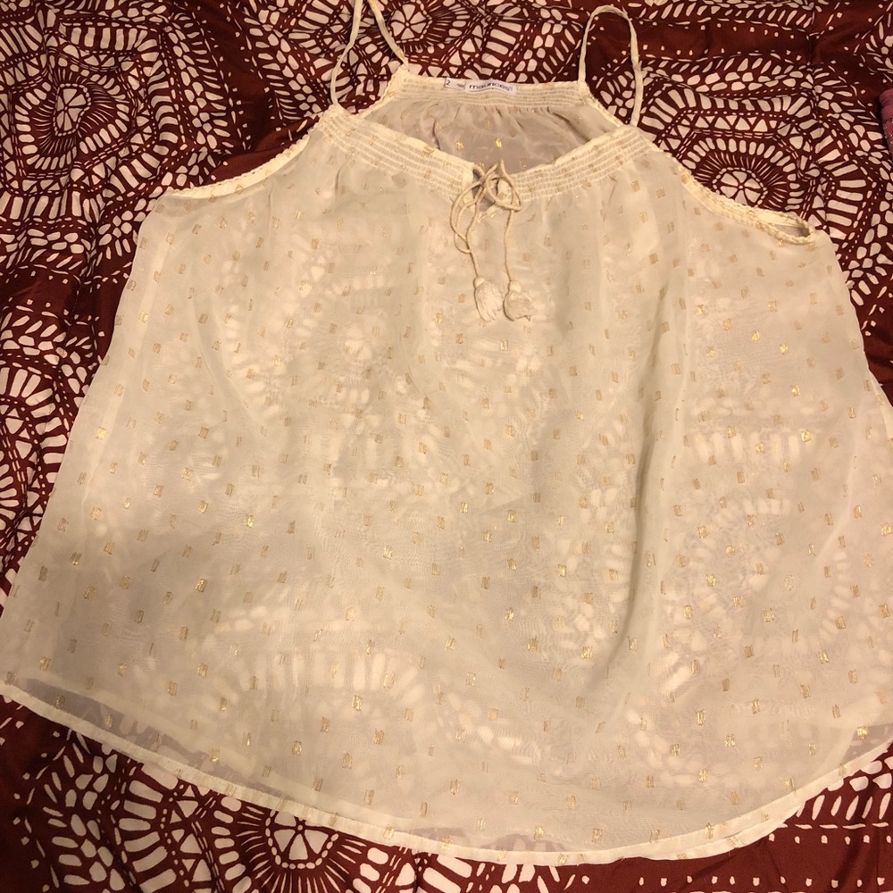 3/$15!Beautiful Tank Top w/Gold Design Plus Size 2